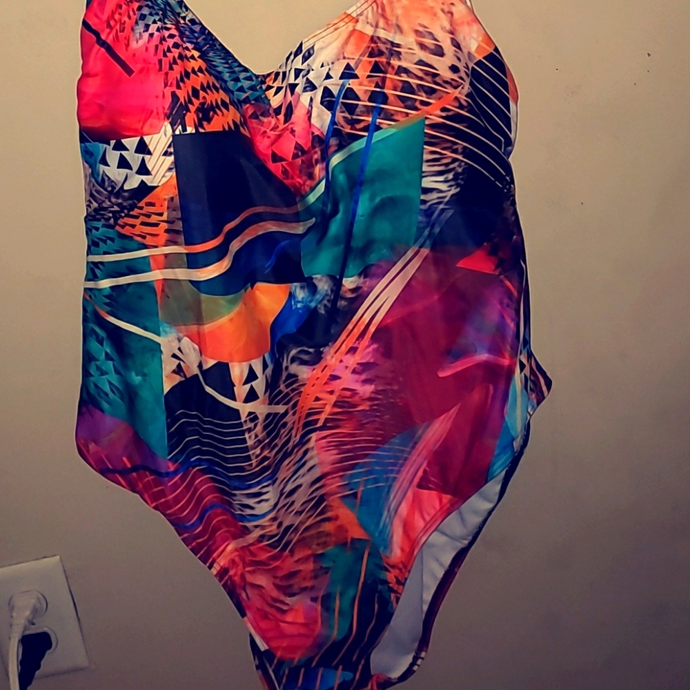 Monifc GORGEOUS seascape bathing suit 3/4XL